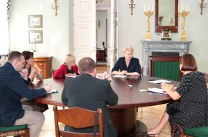 Przed wizytą w Polsce prezydent Dalia Grybauskaitė spotkała się w Wilnie z przedstawicielami polskich mediów na Litwie, żeby odpowiedzieć na pytania nurtujące polską społeczność na Litwie Fot. Marian Paluszkiewicz