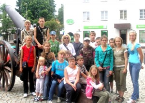 Zwiedzić Polskę miało możliwość 17 dzieci i 2 opiekunów Fot. archiwum ASRW