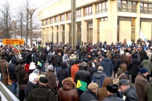 Zdaniem niektórych ekspertów, Litwie grozi wybuch niezadowolenia społecznego, który będzie znacznie większy od styczniowych zamieszek w tym roku Fot. Marian Paluszkiewicz