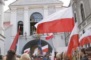 Raport MSZ RP szczegółowo przedstawia sytuację Polaków na Litwie Fot. Marian Paluszkiewicz