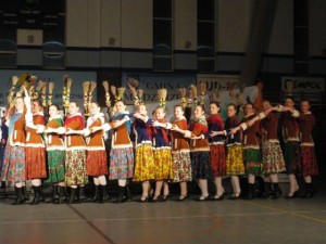 Turniej „Taniec narodowy w formie towarzyskiej” to nowa forma tańca na Wileńszczyźnie, w Polsce propagowana już ponad 10 lat. Fot. Marian Paluszkiewicz