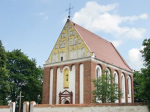 Kościół został ufundowany (1620-1622) przez Andrzeja Skorulskiego, ówczesnego właściciela majątku w Skorulach.<br/>Fot. Marian Paluszkiewicz