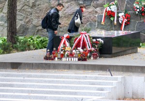 Prace na wojskowym cmentarzu Rossy dobiegają końca Fot. Marian Paluszkiewicz