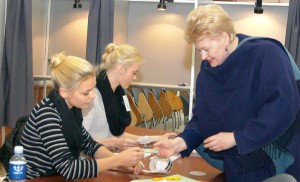 W przedterminowym głosowaniu udział wczoraj wzięła prezydent Dalia Grybauskaitė     Fot. Marian Paluszkiewicz
