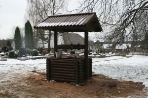 Na cmentarzu w Szyłanach wykopano studnię