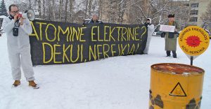 Litewscy zieloni grozili, że to zaledwie początek ich walki przeciwko elektrowniom atomowym Fot. Marian Paluszkiewicz