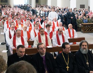 Kapłani różnych wyznań też byli obecni na ingresie Fot. Marian Paluszkiewicz