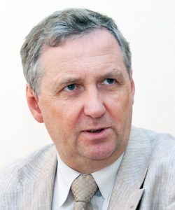 Dziekan UwB dr hab. Jarosław Wołkonowski Fot. Marian Paluszkiewicz