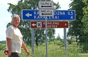 Wspólnoty lokalne gminy szaternickiej zrealizowały swój pomysł na nazwy ulic — praktyczny a zarazem kompromisowy w kontekście sporu o polskie nazwy ulic Fot. Marian Paluszkiewicz