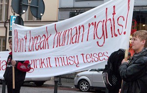  Przestrzeganie praw mniejszości narodowych, również w zakresie ich praw majątkowych od ponad 20 lat pozostaje ułomnością litewskich władz i wymiaru sprawiedliwości                          For. Marian Paluszkiewicz