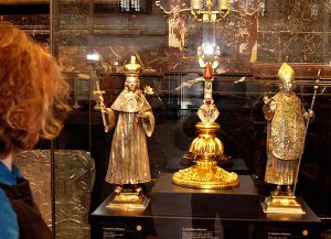  Wśród najważniejszych arcydzieł sztuki sakralnej w muzeum można znaleźć oryginalne relikwiarze św. Kazimierza i św. Stanisława Fot. Marian Paluszkiewicz