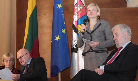 Zastępca ambasadora RP na Litwie Maria Ślebioda zaznaczyła, że temat zachowania tożsamości na Wileńszczyźnie jest niezwykle istotny  Fot. Marian Paluszkiewicz