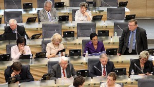 Sejm zatwierdził budżet na przyszły rok, który, według jego autorów, jest umiarkowanie pesymistyczny Fot. Marian Paluszkiewicz