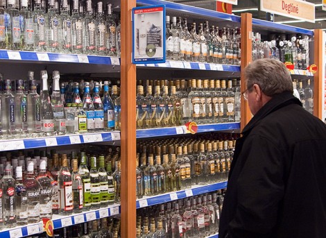 W naszym kraju nadmierne picie alkoholu należy do tradycji powszechnie kulturowych                                                           Fot. Marian Paluszkiewicz