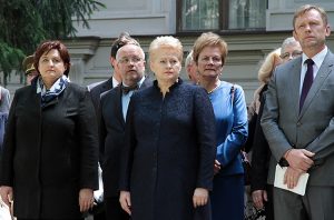W ceremonii udział wzięli przedstawiciele władz, Wojska Litewskiego oraz byli zesłańcy Fot. Marian Paluszkiewicz 