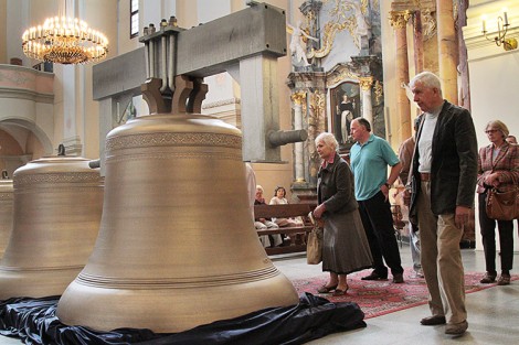 Carillon — gigant wileński, jeden z 61 dzwonów, waży 3 360 kilogramów Fot. Marian Paluszkiewicz
