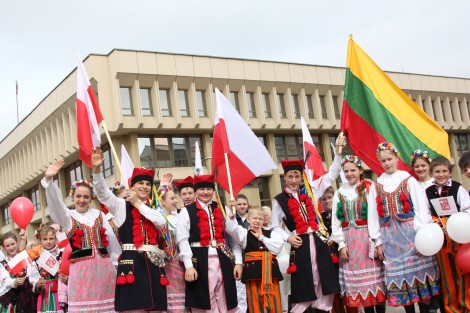 Dzień Jedności Kresowian ma wspierać Polaków, którzy dzisiaj mieszkają w niepodległych krajach — na Litwie, Ukrainie, Łotwie, Białorusi i w Rosji Fot. Marian Paluszkiewicz