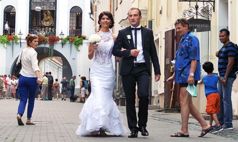 Przedstawiciele Kościoła podczas spotkania w Sejmie proponowali, aby status rodziny był przyznawany jedynie osobom, które zawarły małżeństwo Fot. Marian Paluszkiewicz