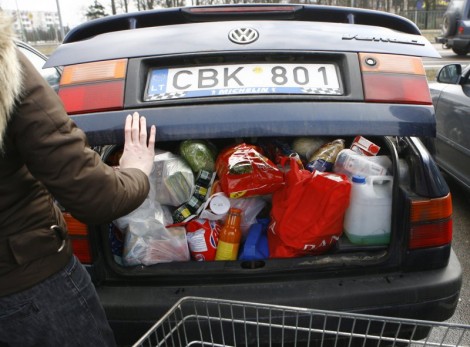  Coraz więcej mieszkańców Litwy udaje się na zakupy do Polski Fot. archiwum 