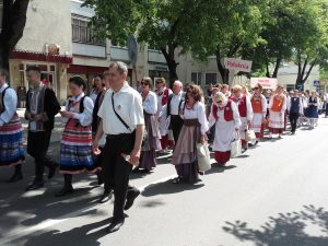 Uroczysty pochód ulicami miasta Fot. Alina Sobolewska