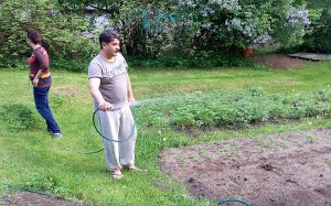 Mają swój ogródek, hodujemy rzodkiewkę, ziemniaki, sałatę Fot. Honorata Adamowicz