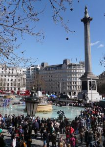 Trafalgar Square jest najbardziej znanym placem w Londynie Fot. Justyna Giedrojć