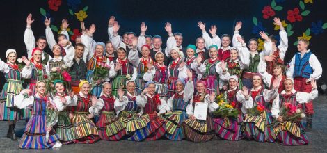  Zespół Pieśni i Tańca Ludowego „Zgoda” liczy swą niepowtarzalną działalność od roku 1988 Fot. M. Paluszkiewicz