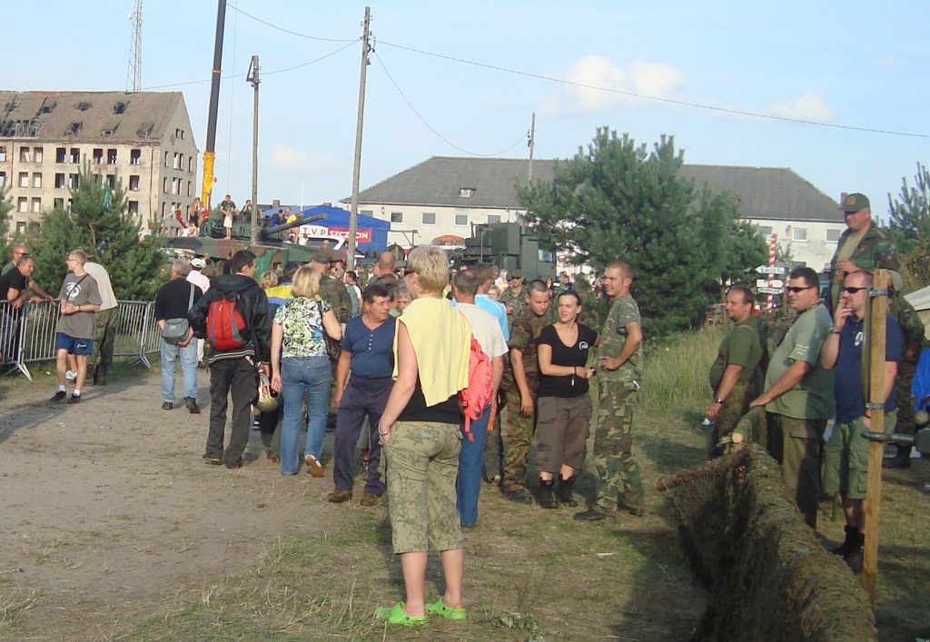 Borne Sulinowo co roku w sierpniu ściąga tysiące pasjonatów militariów z całej Europy Fot. Krzysztof Subocz