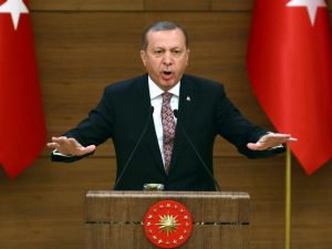 Ludzie tego chcą po tak wielu wydarzeniach, by ci terroryści zostali zabici” — powiedział prezydent Erdogan    