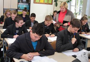 Ministerstwo Oświaty i Nauki ogłosiło, że czytanie i pisanie ma być priorytetem na wszystkich przedmiotach Fot. Marian Paluszkiewicz