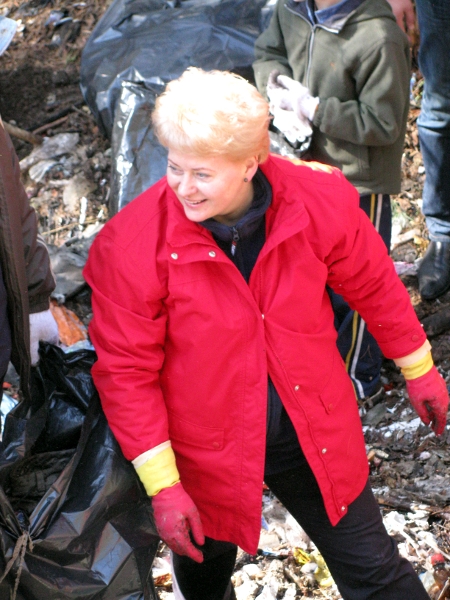 Akcja sprzątania środowiska „Darom 2010” w rejonie wileńskim