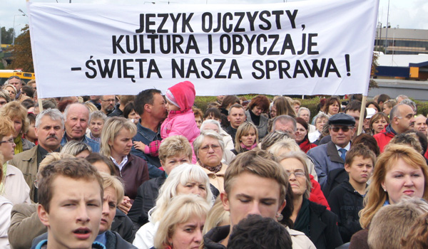 Nowa Ustawa o Oświacie spotkała się ze sprzeciwem i bezprecedensowymi protestami mniejszości narodowych Fot. Marian Paluszkiewicz