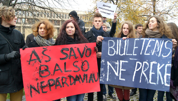 Młodzież jest przeciwko kupowaniu głosów w trakcie wyborów Fot. Marian Paluszkiewicz