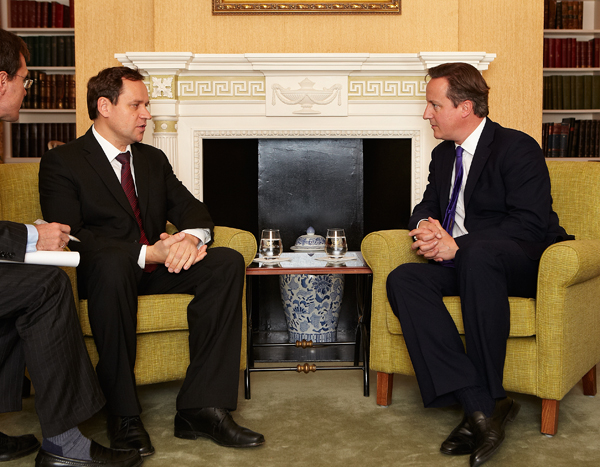 Spotkanie europosła Waldemara Tomaszewskiego z premierem Wielkiej Brytanii Davidem Cameronem Fot. archiwum