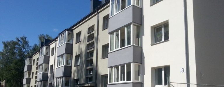 Blok wielomieszkaniowy.