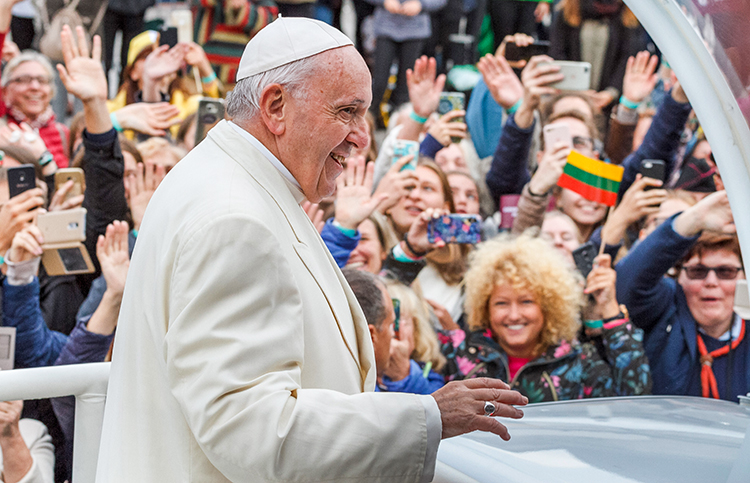 Papież Franciszek podpisał trzecią encyklikę papieską „Fratelli tutti”