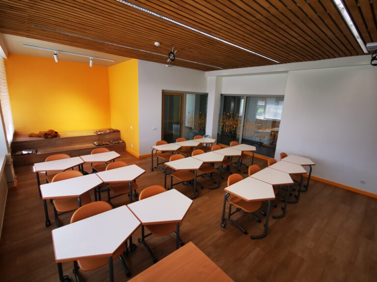 Projekt modernizacji przestrzeni edukacyjnych w Gimnazjum w Mickunach ukończony