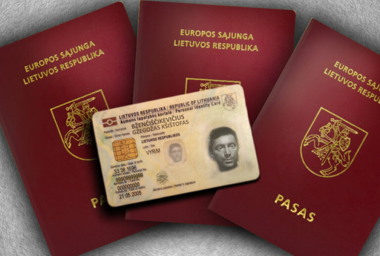 Osoby po 70. r.ż. będą miały dłuższy czas ważności paszportów i dowodów
