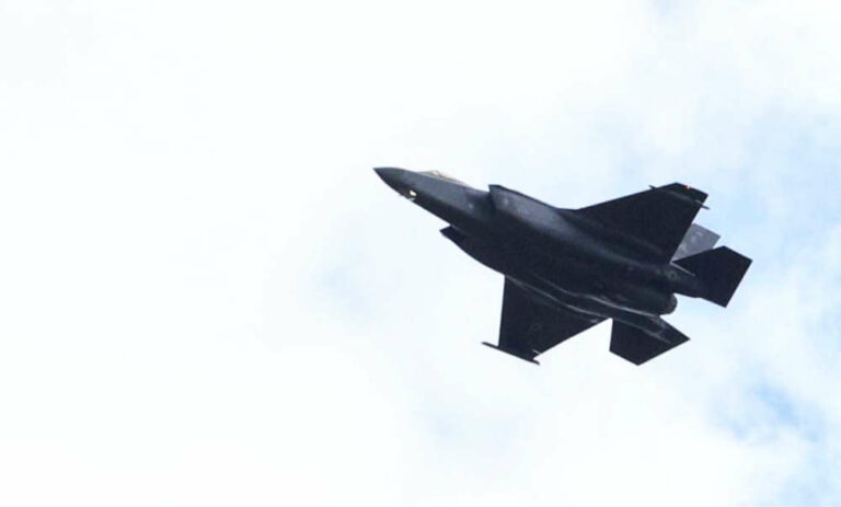 Myśliwce NATO eskortowały rosyjski samolot