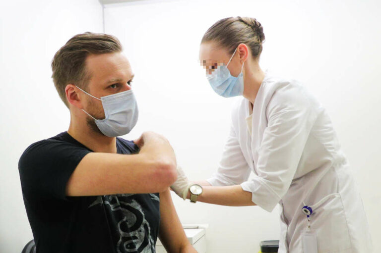 Landsbergis o paszporcie odporności: „w dniu, gdy szczepionka będzie dla każdego”