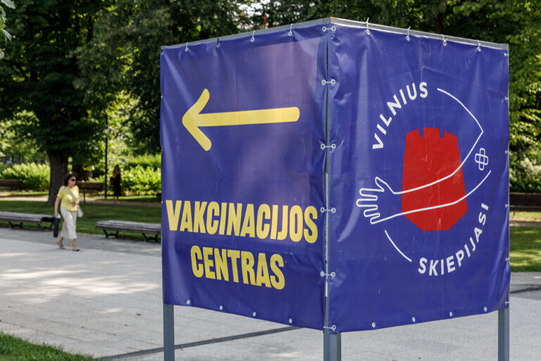 Litwa szczepi się zbyt wolno