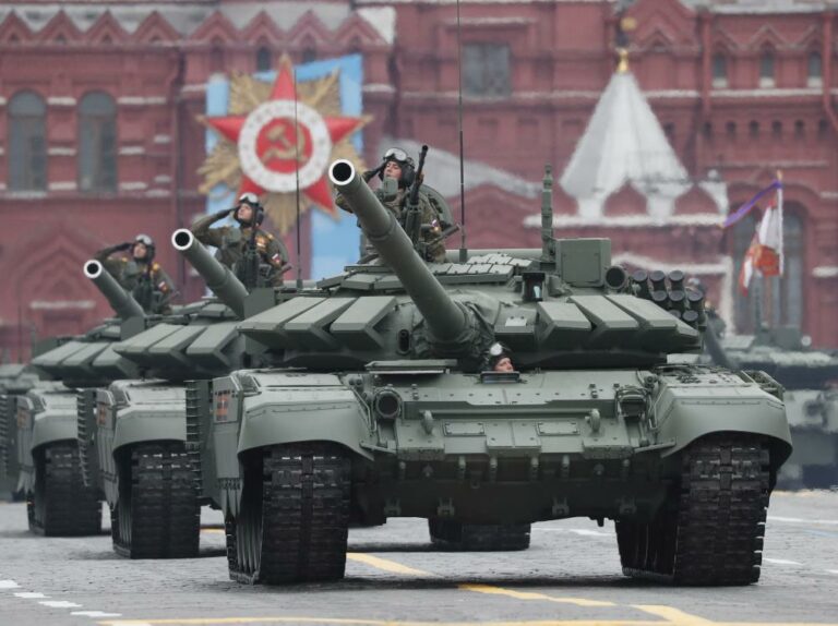 Parada Zwycięstwa w Moskwie. Media: a gdzie samoloty i Gierasimow?