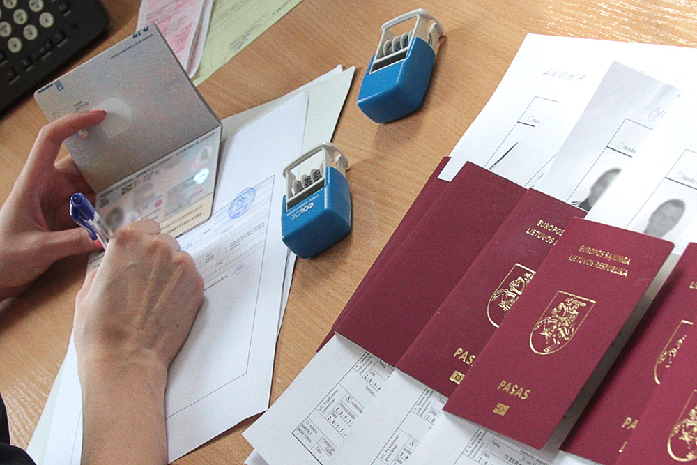 Paszporty obywateli Litwy.