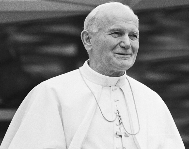 Dzień Jana Pawła II. „Ostra Brama była w jego sercu, a Litwa kulturowo bliska”