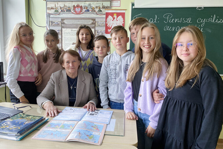 Janina Gudalewicz: „Nigdy nie żałowałam, że zostałam nauczycielką”