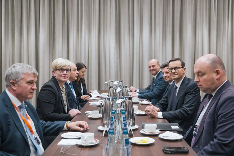 Szef polskiego rządu Mateusz Morawiecki spotkał się również z premier Litwy Ingridą Šimonytė.