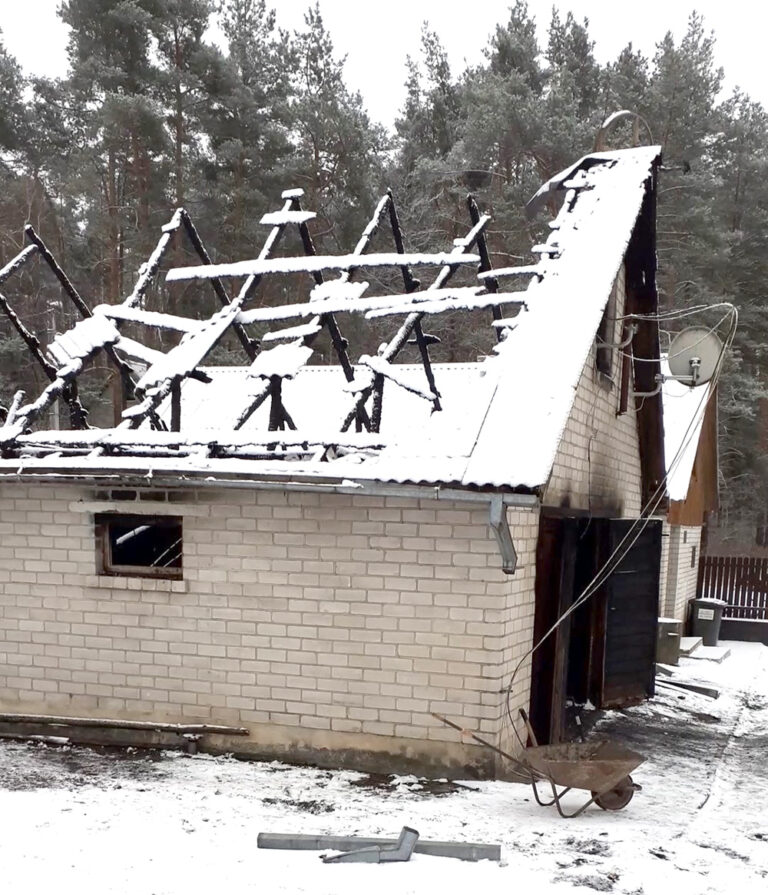 22 listopada w rejonie wileńskim we wsi Czarny Bór wybuchł pożar, spłonęła obora.