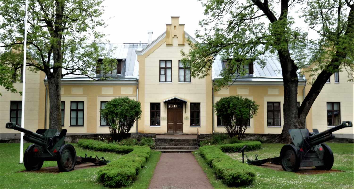 Muzeum Estońskiej Wojny o Niepodległość położone jest w Viimsi.