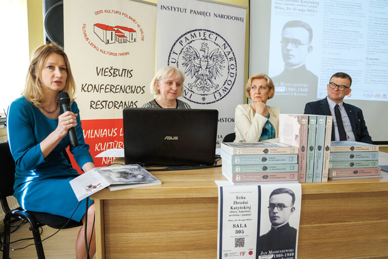 W Domu Kultury Polskiej w Wilnie w dniach 24–25 maja 2023 r. odbywa się Konferencja „Echa Zbrodni Katyńskiej — ofiary, kapelani, archiwa i pamięć”.