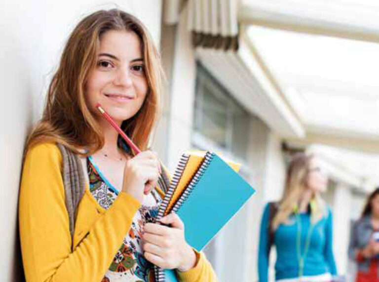 Jak pomóc nastolatkowi osiągnąć sukces akademicki?